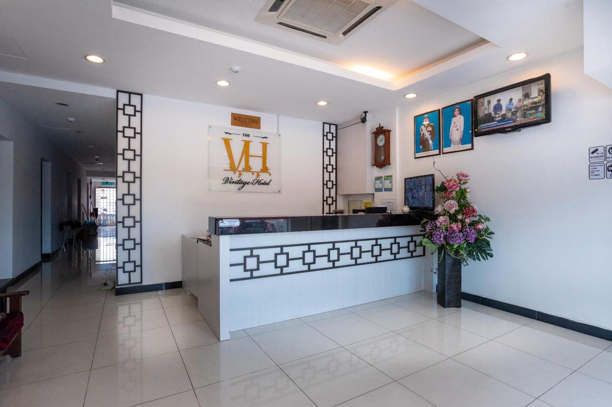 Super Oyo 596 The Vintage Hotel Johor Bahru Ngoại thất bức ảnh