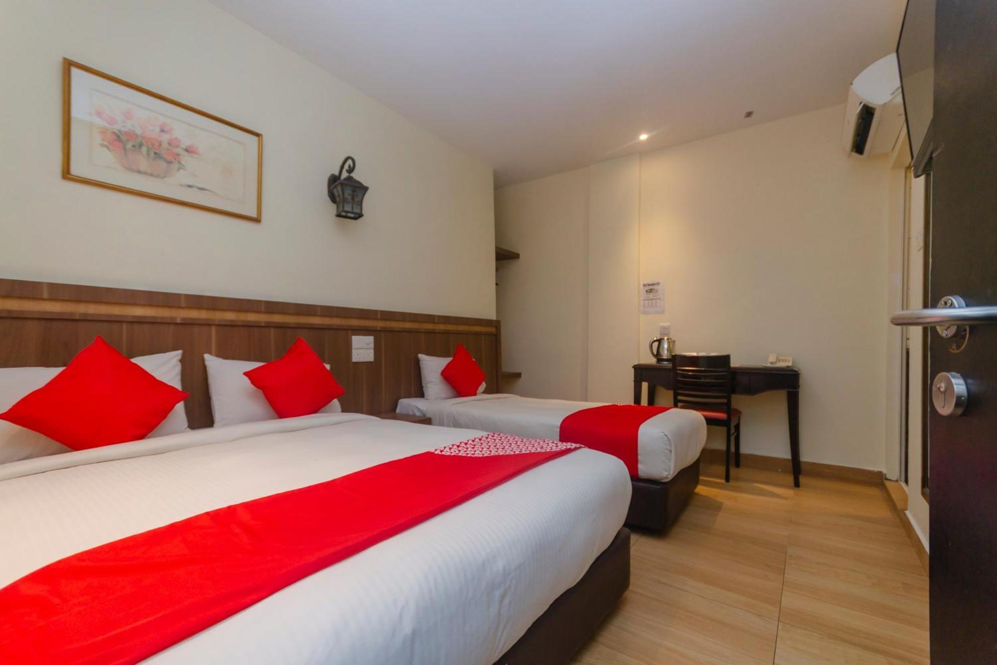 Super Oyo 596 The Vintage Hotel Johor Bahru Ngoại thất bức ảnh